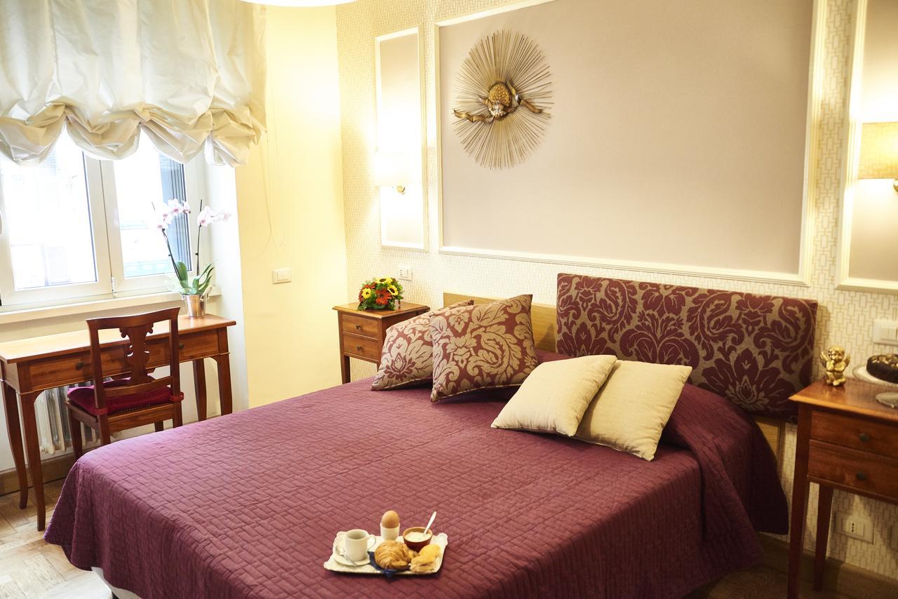 Domus Cavour Bed & Breakfast Rome