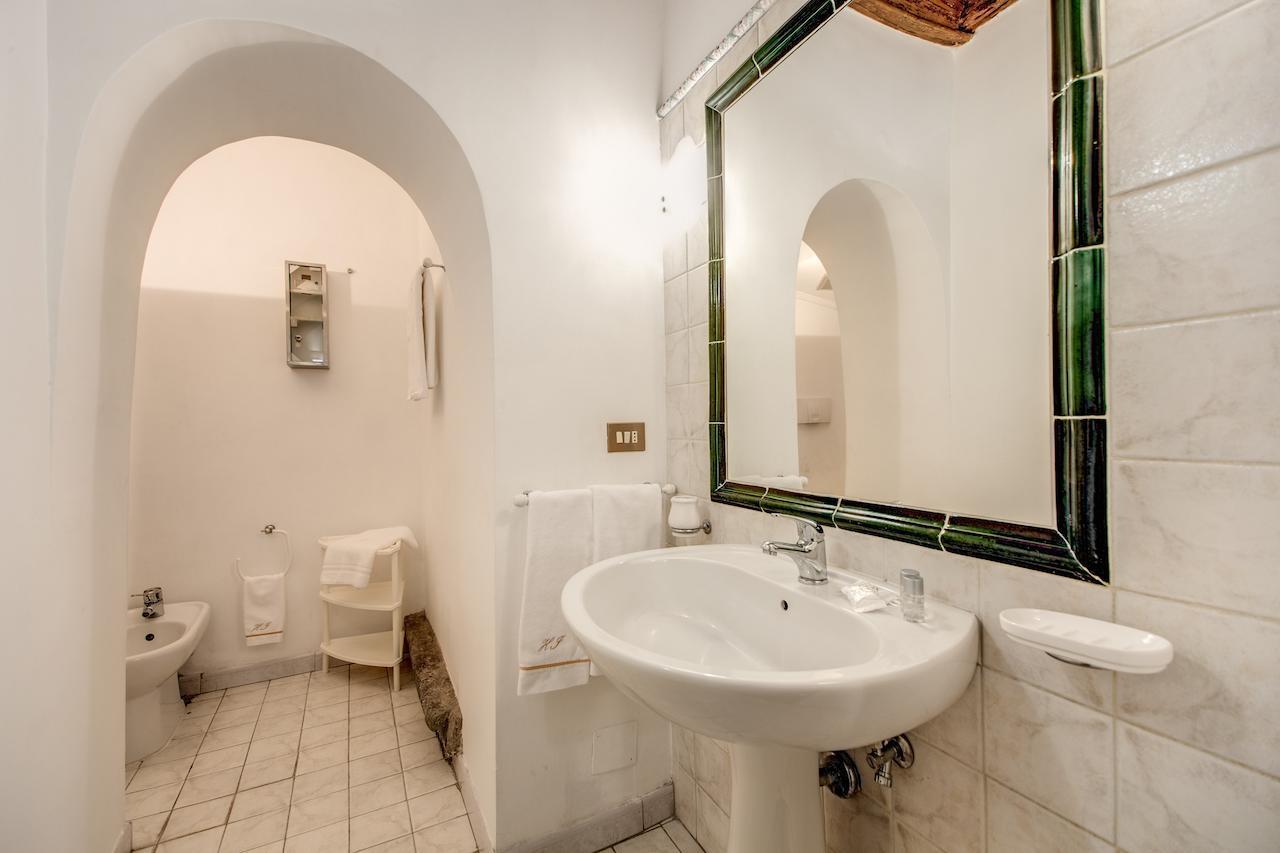 Piazza Navona Apartment