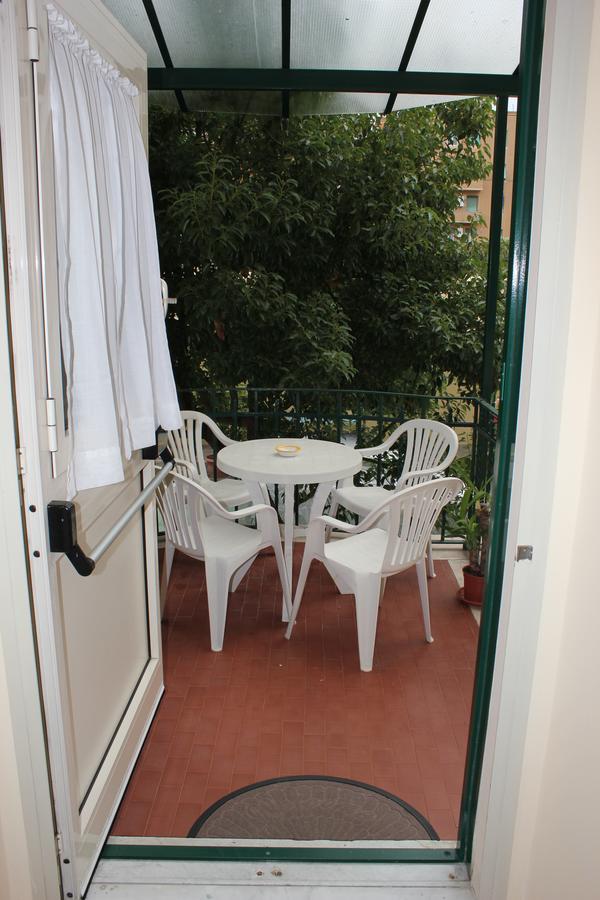 Casa Per Ferie Beato Rosaz Affittacamere