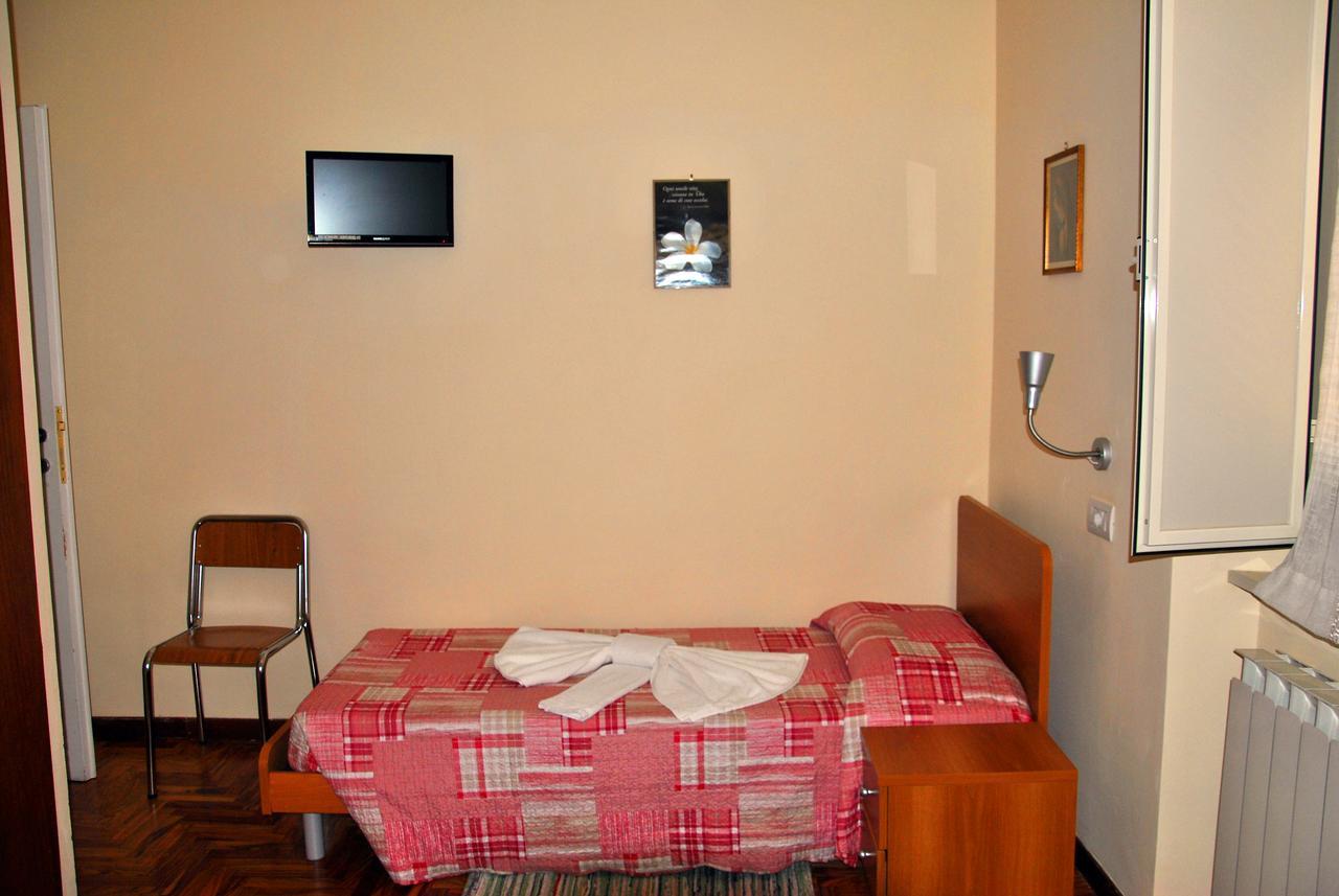 Casa Per Ferie Beato Rosaz Affittacamere 3*