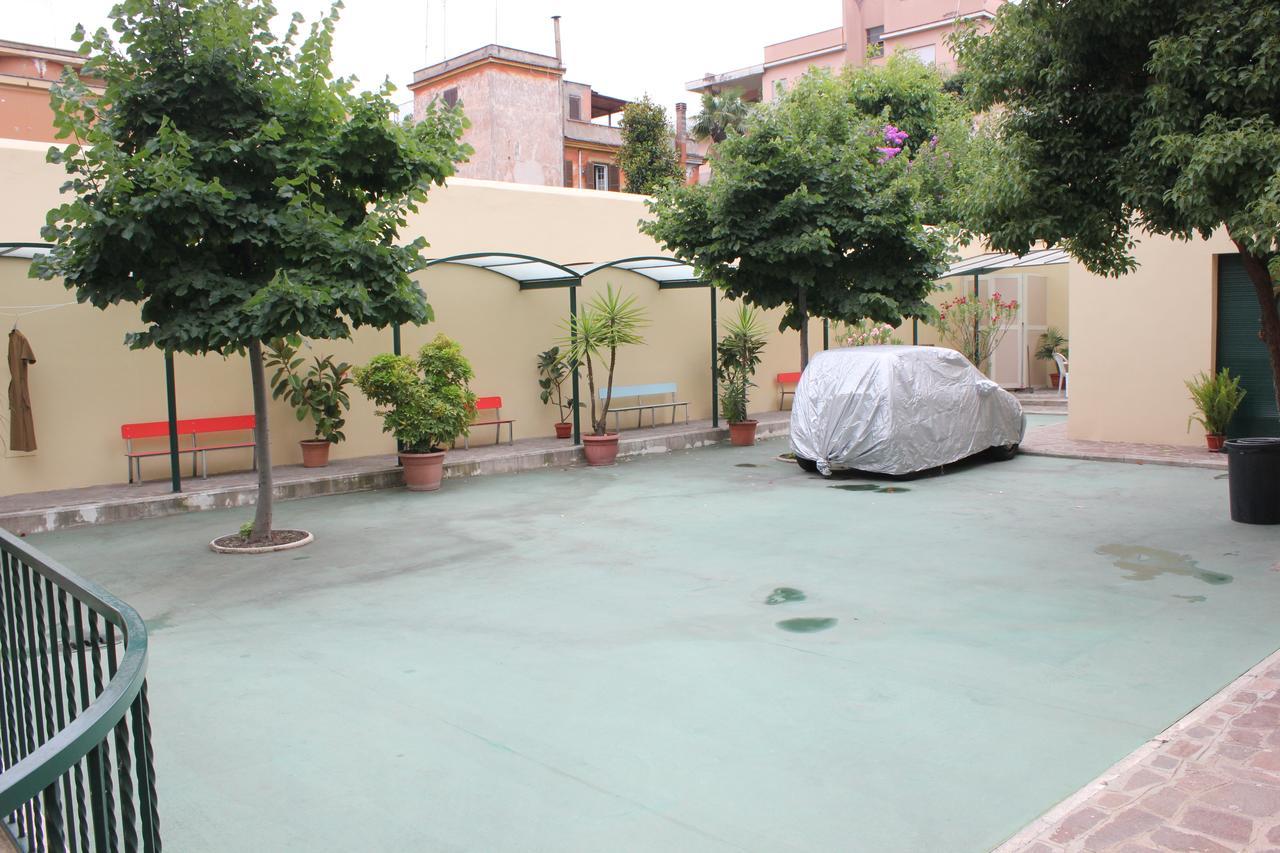 Casa Per Ferie Beato Rosaz Roma