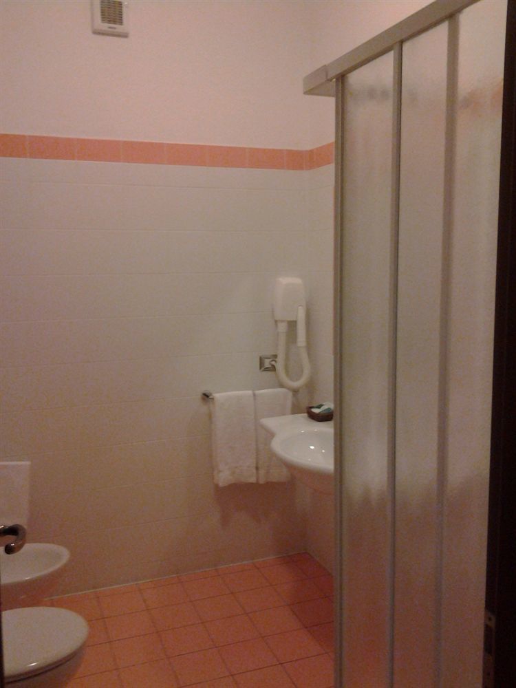Vitti Hotel