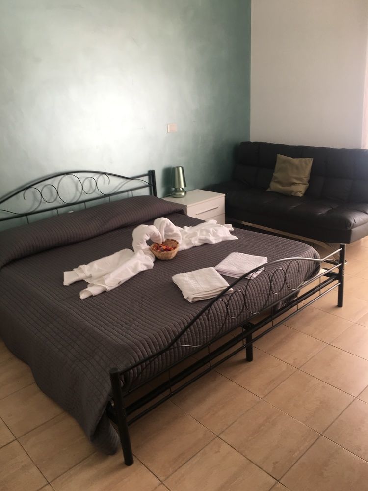 Damiani & Sister Guesthouse 2* Rome