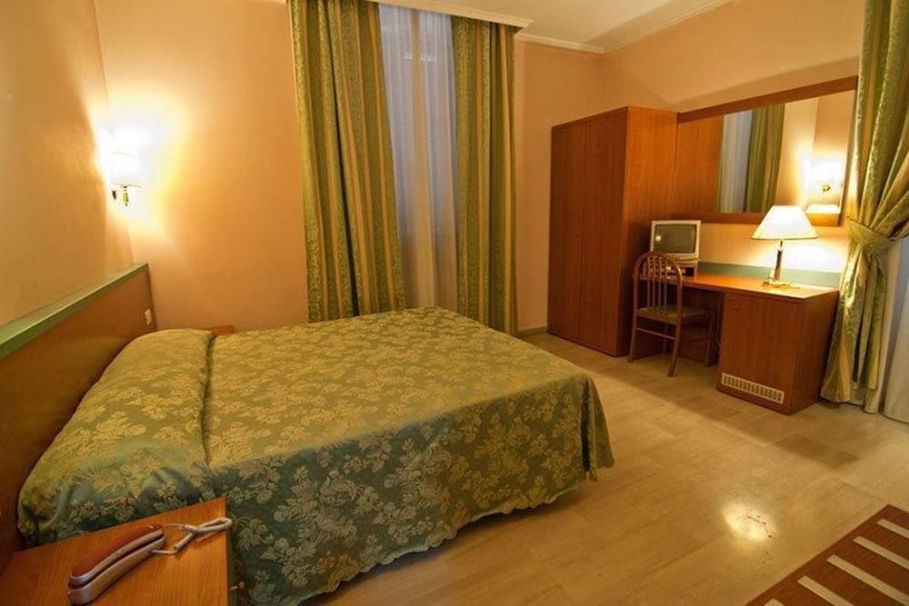Hotel Center 2 3*