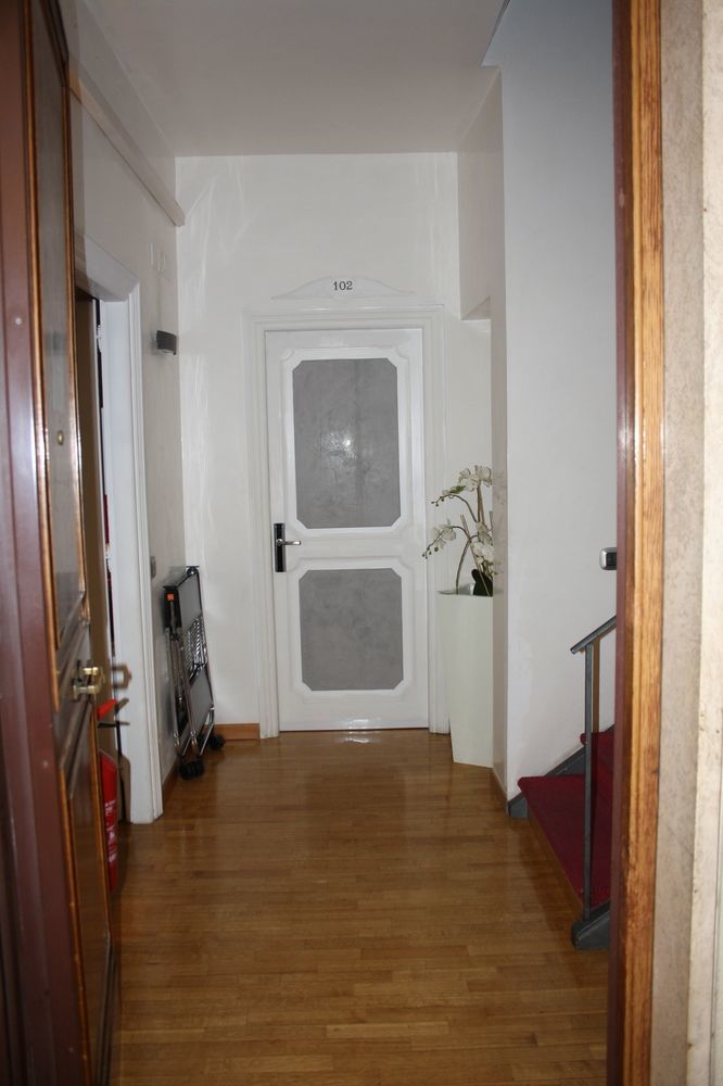 Town House Fontana Di Trevi Bed & Breakfast Rome
