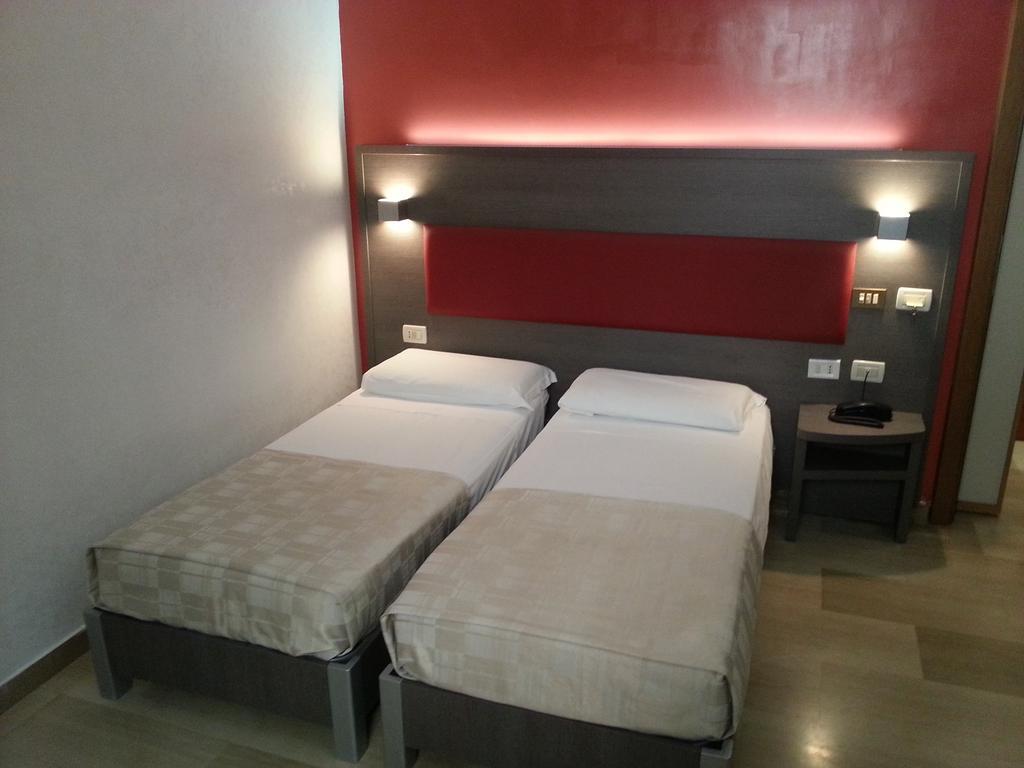 Center 2 3* Roma