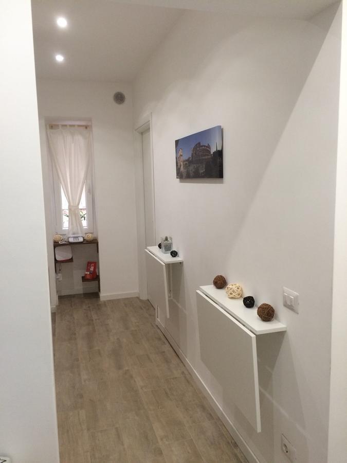 Bed & Breakfast Alloggio Turistico Al Colosseo *
