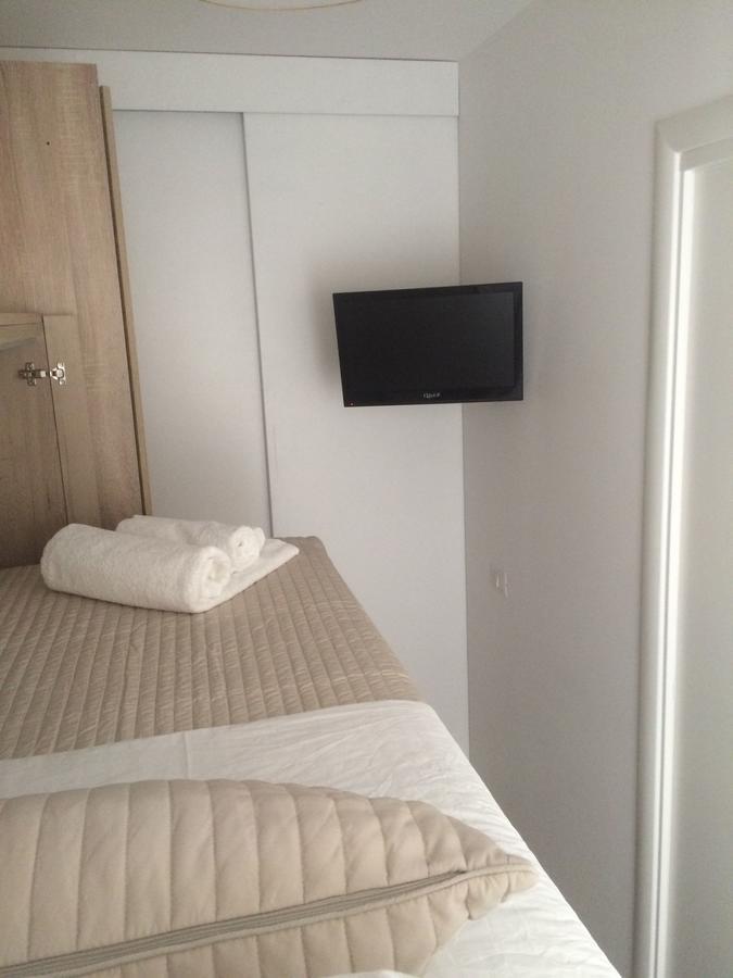 Bed & Breakfast Alloggio Turistico Al Colosseo *