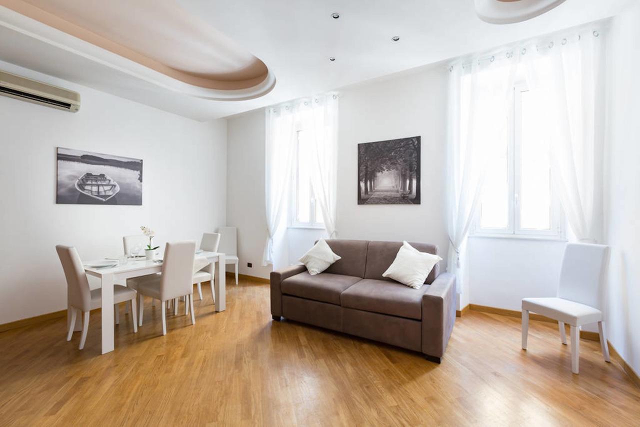Apartment The Colosseum