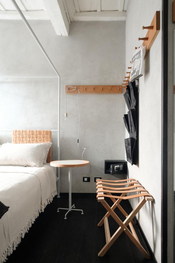 Urbana 47 Guest house