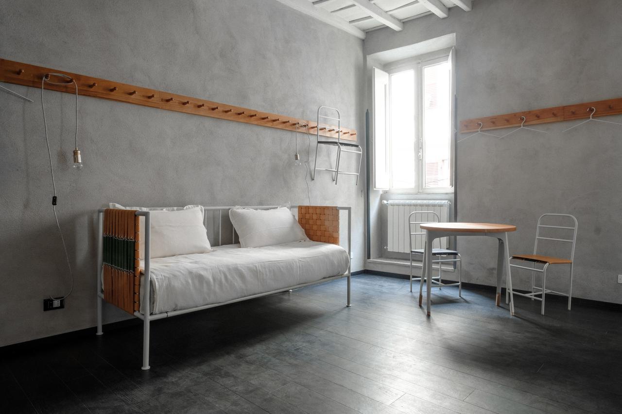 Urbana 47 * Rome