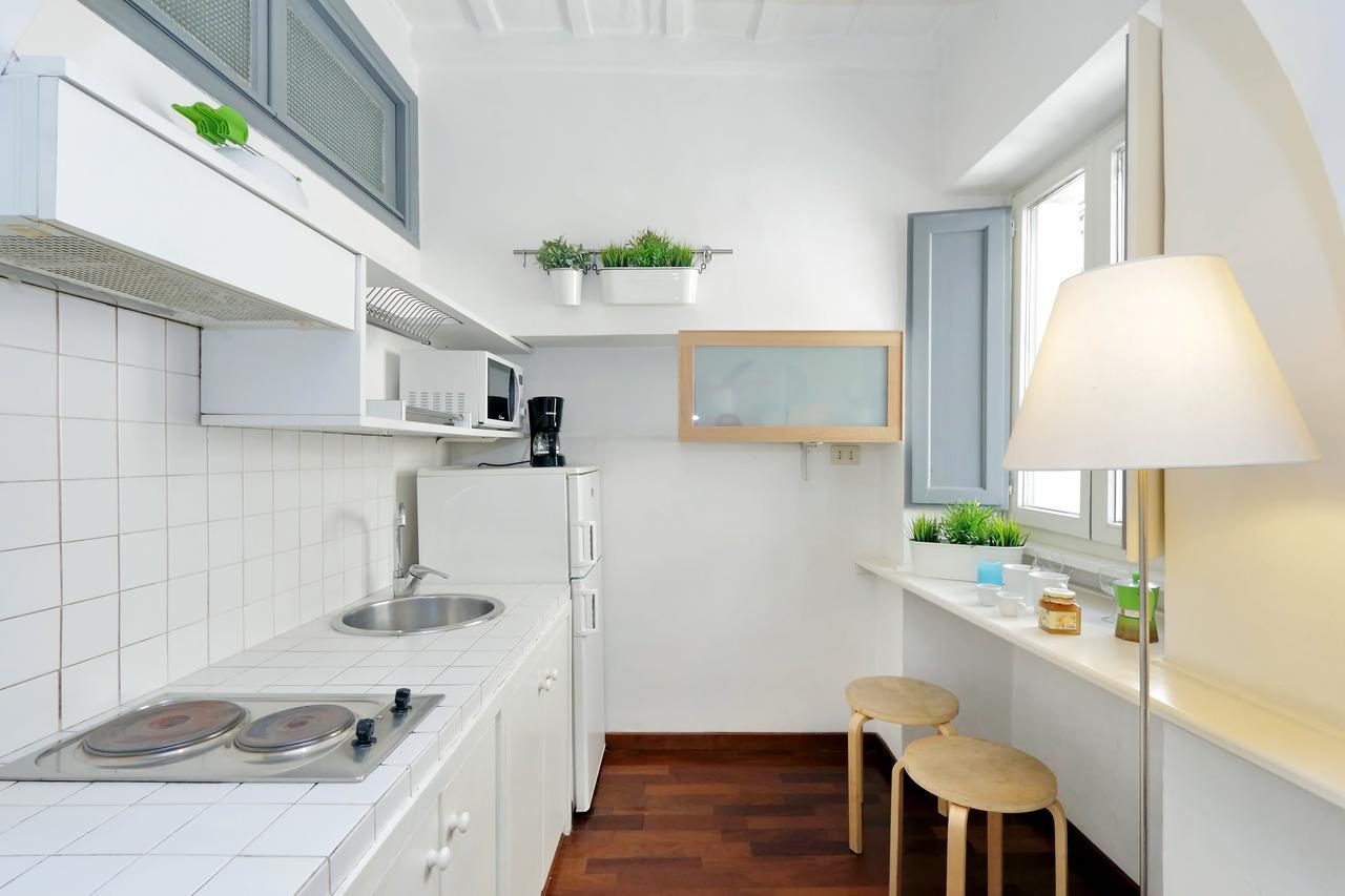 Coronari Apartment Rome