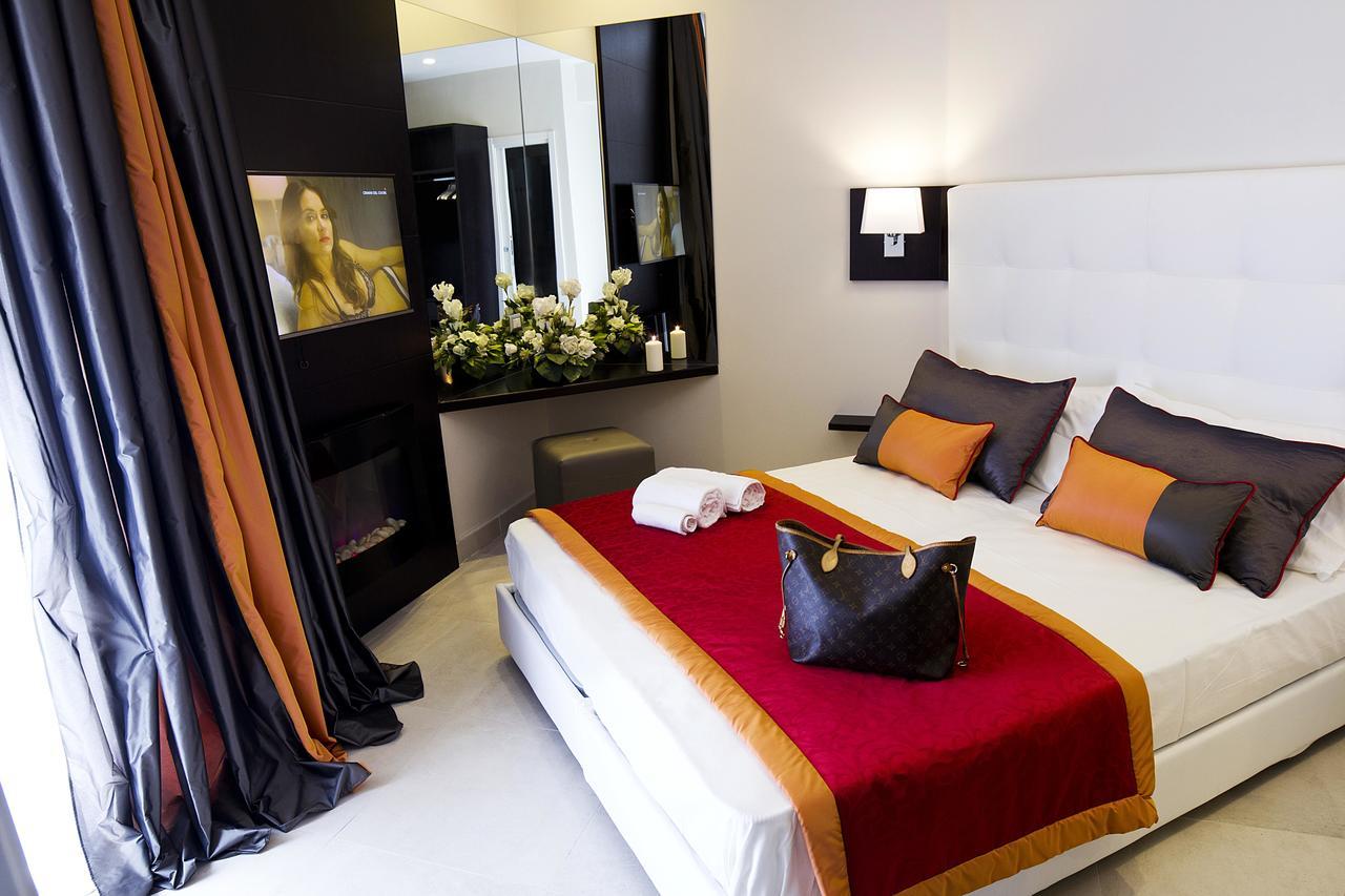 Holidays Boutique 4*