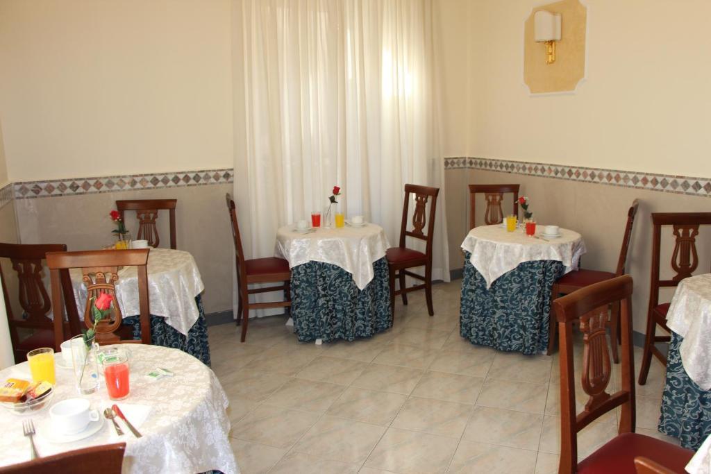 Mirage Hotel 3*