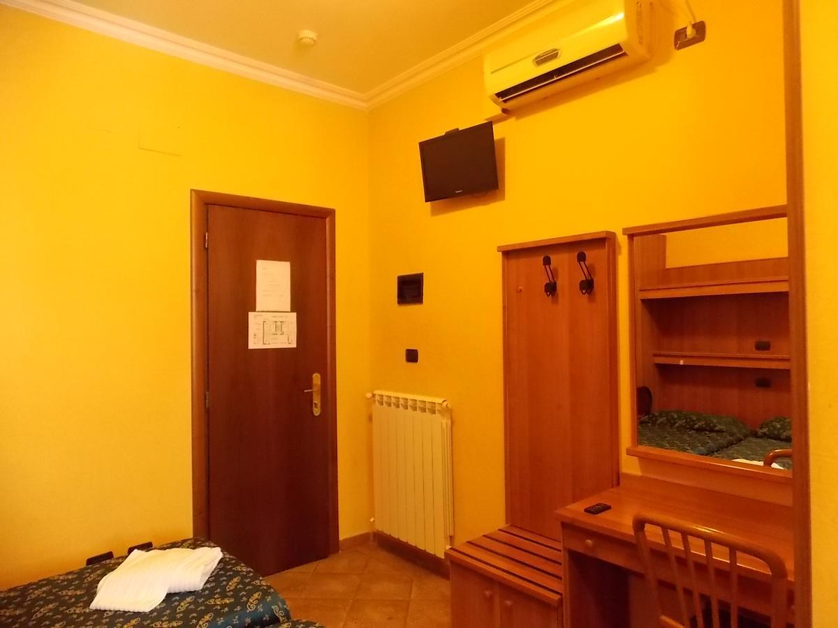 Mari Hotel Roma