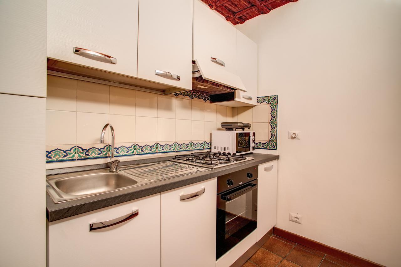 Piazza Navona Apartment *