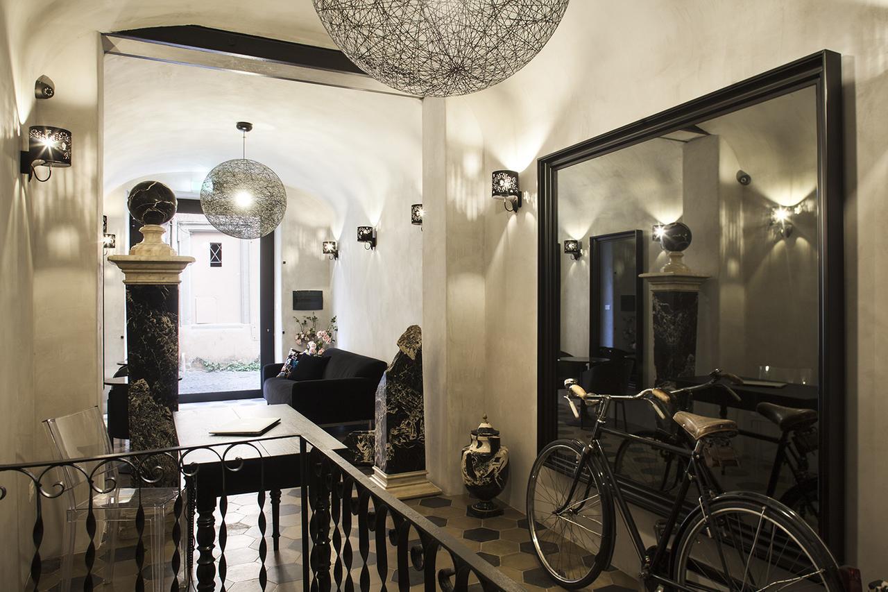Casa De' Coronari Roma