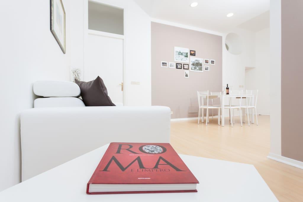 Pantheon Luxury Apartment