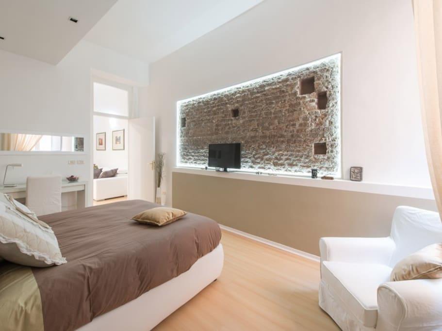 Pantheon Luxury Apartment