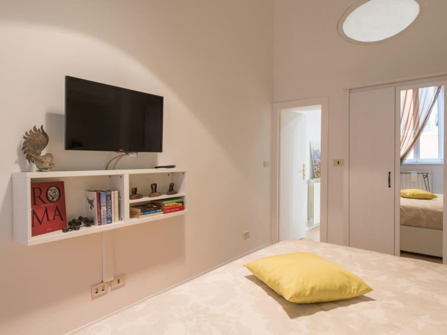 Pantheon Luxury *