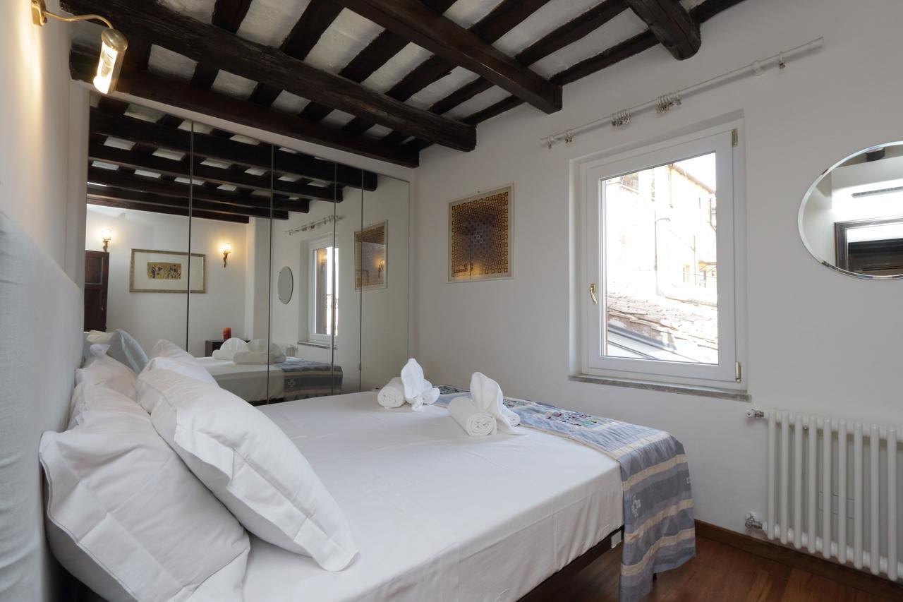 Apartment Garibaldi 2 Rome