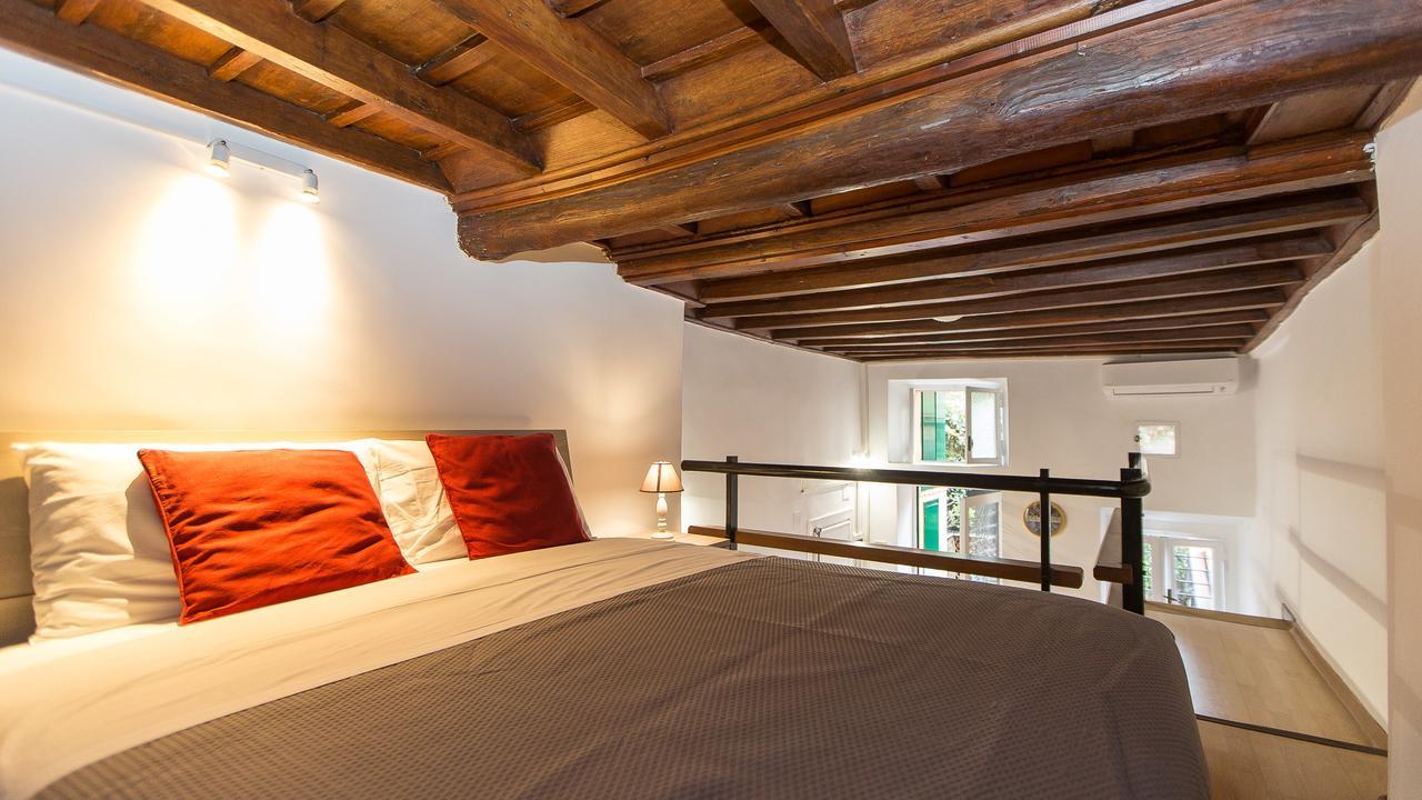 Apartment Corso Terrace Rome