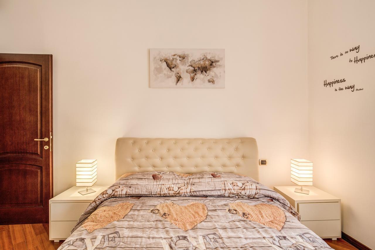 Life In Apartment Rome