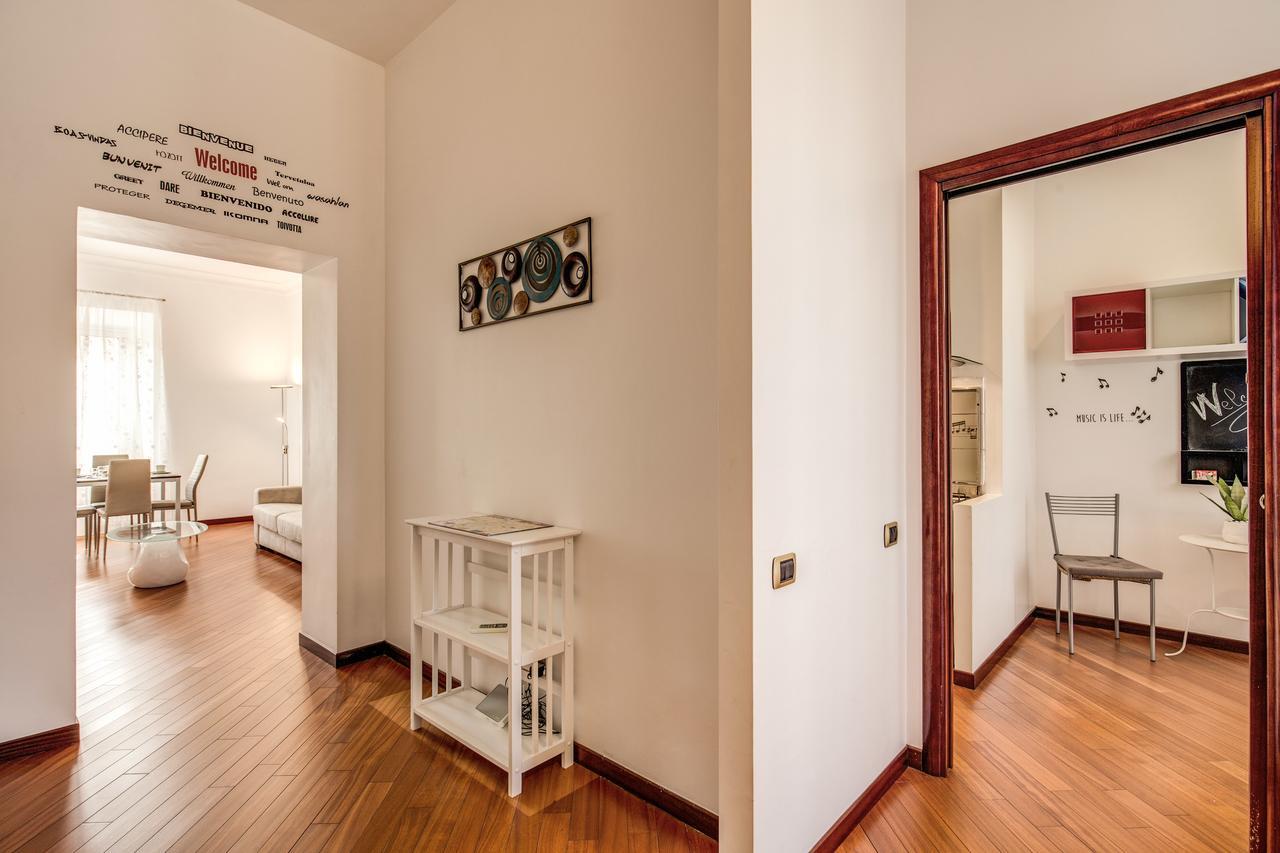 Apartment Life In Rome