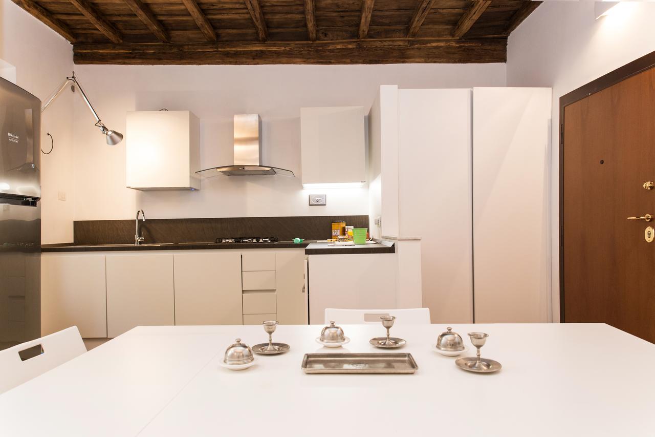 Apartment Casa Leutari Rome