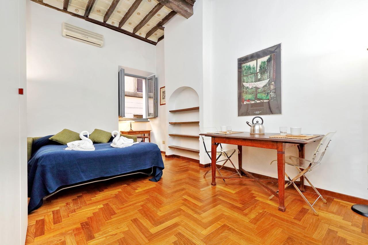 Coronari Apartment *