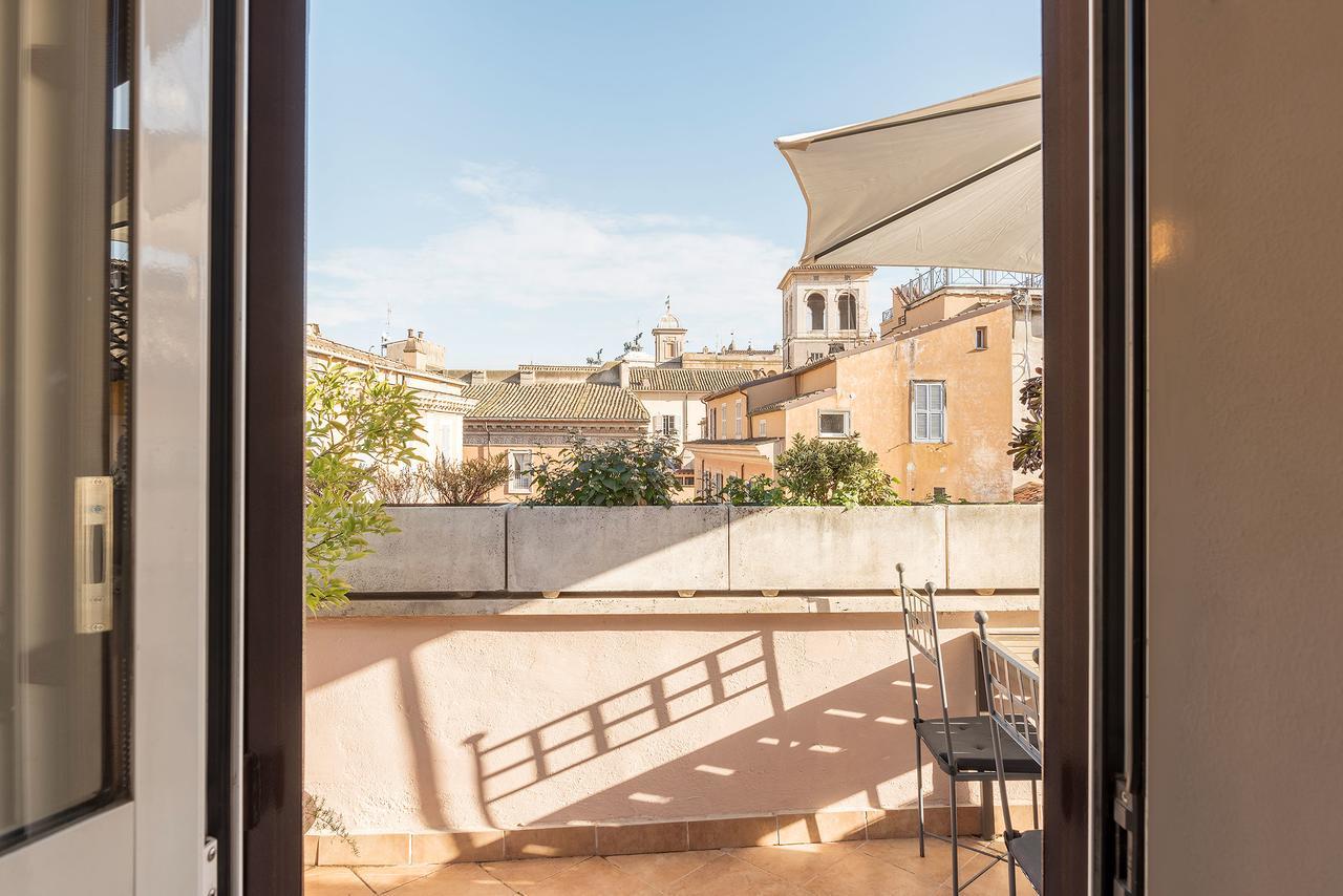 Penthouse With Terrace In The Heart Of * Roma