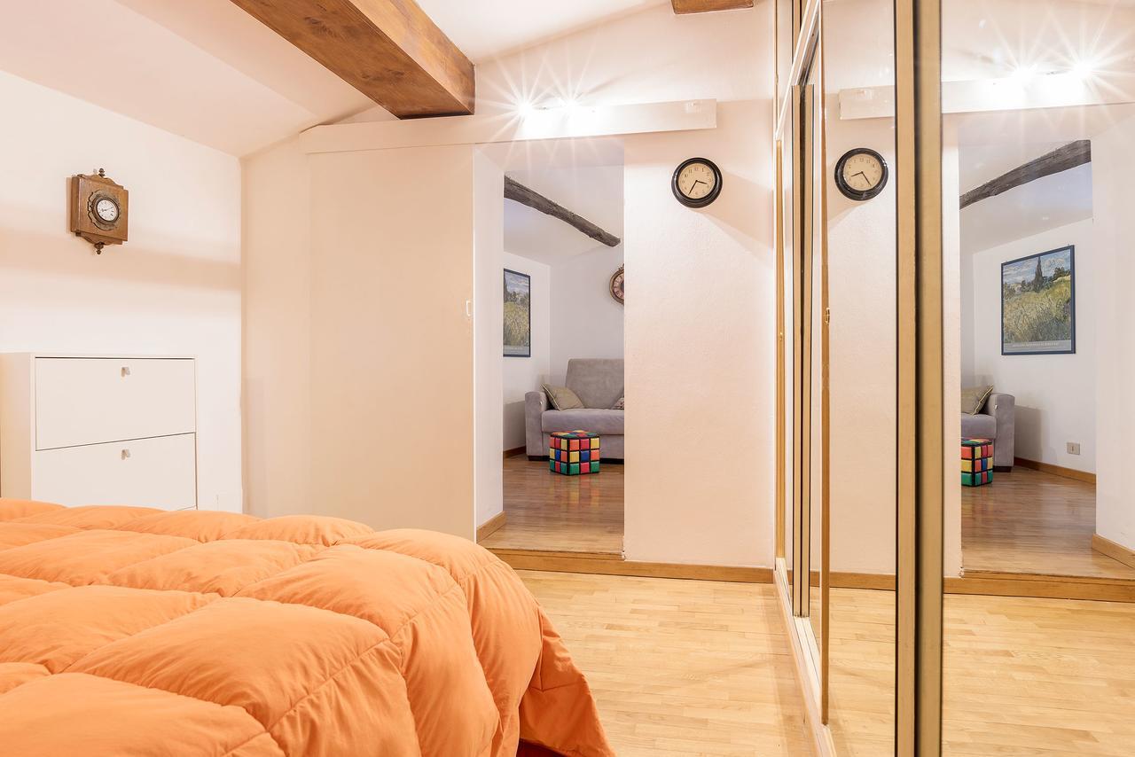Penthouse With Terrace In The Heart Of Apartamento Roma