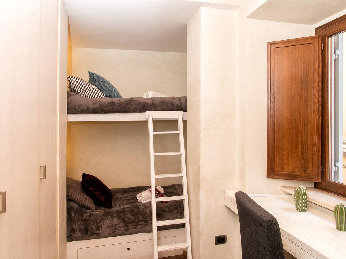 Piazza Venezia Luxury Design Apartment *