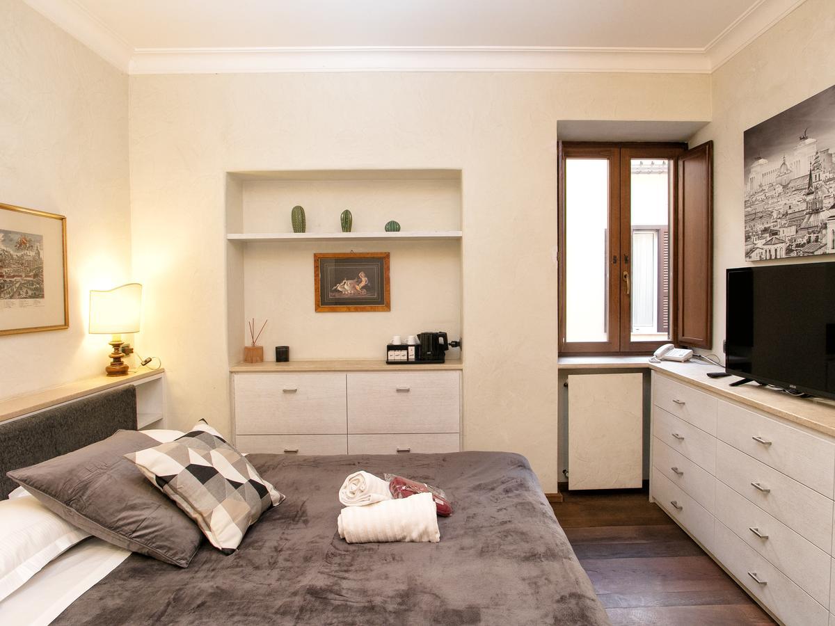 Piazza Venezia Luxury Design * Rome