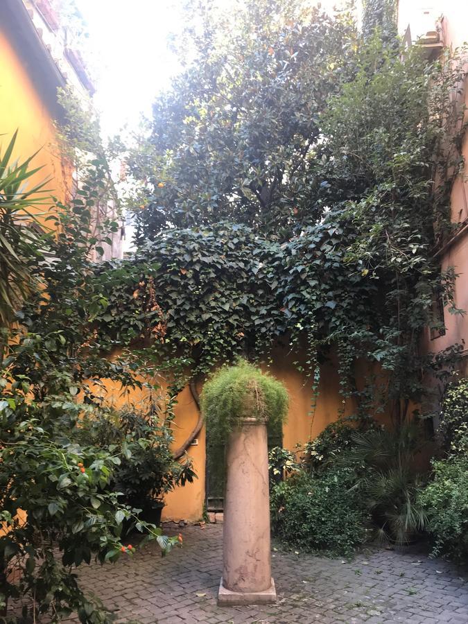 Trastevere Star