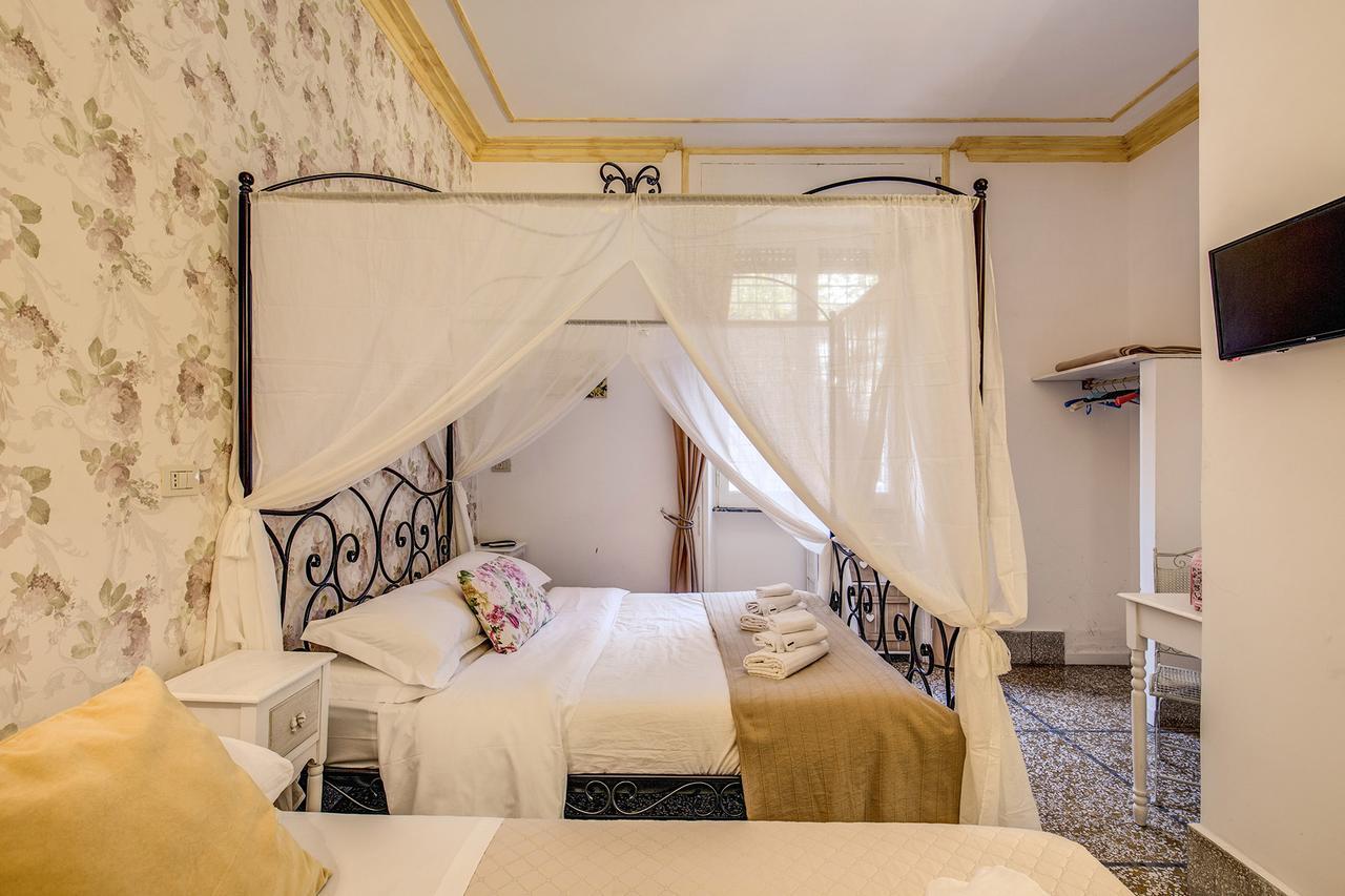 Bed & Breakfast Colosseo Romeo Rome