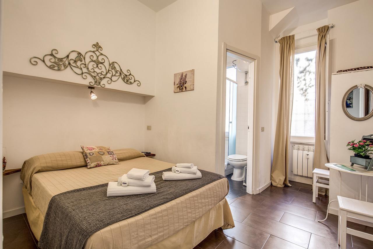 Bed & Breakfast Colosseo Romeo Rome
