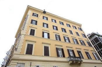 Hotel Selene 3*