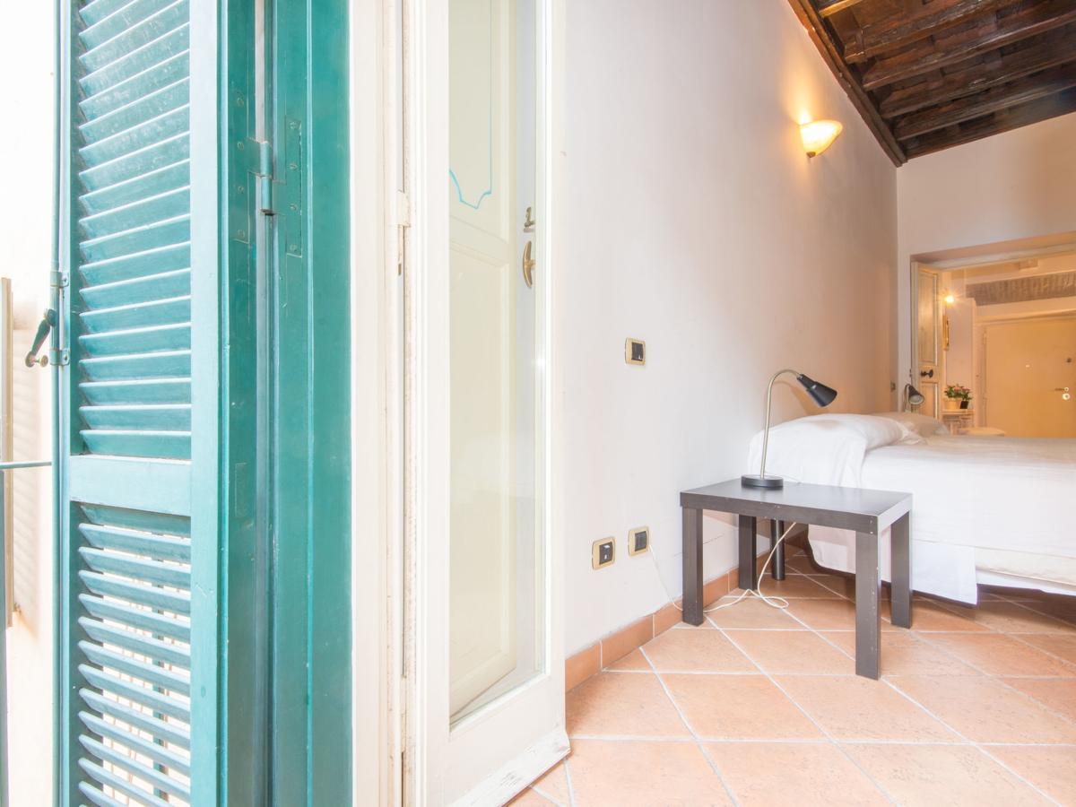 Trevi Fountain Holiday home