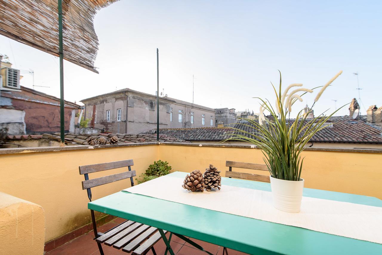 White Terrace Navona Appartement *