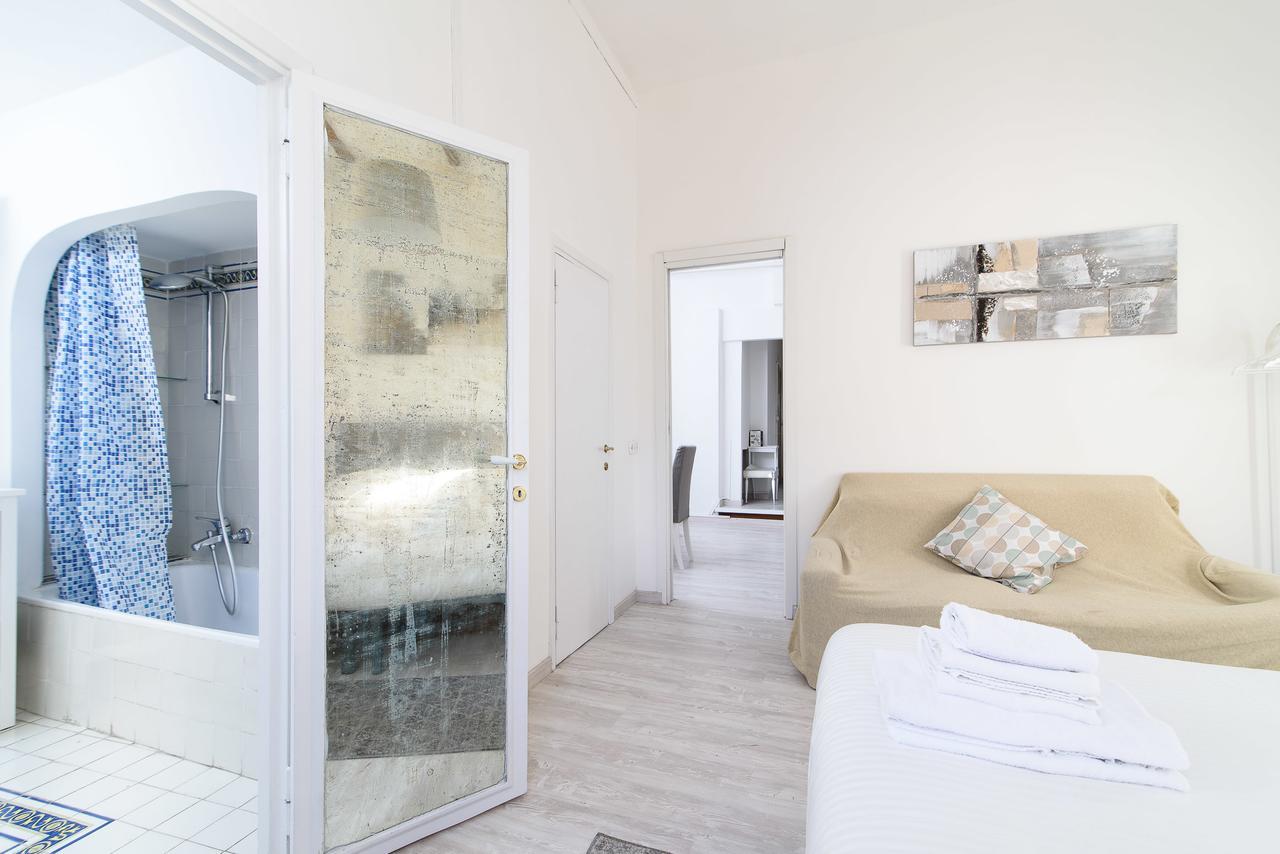 White Terrace Navona Rome