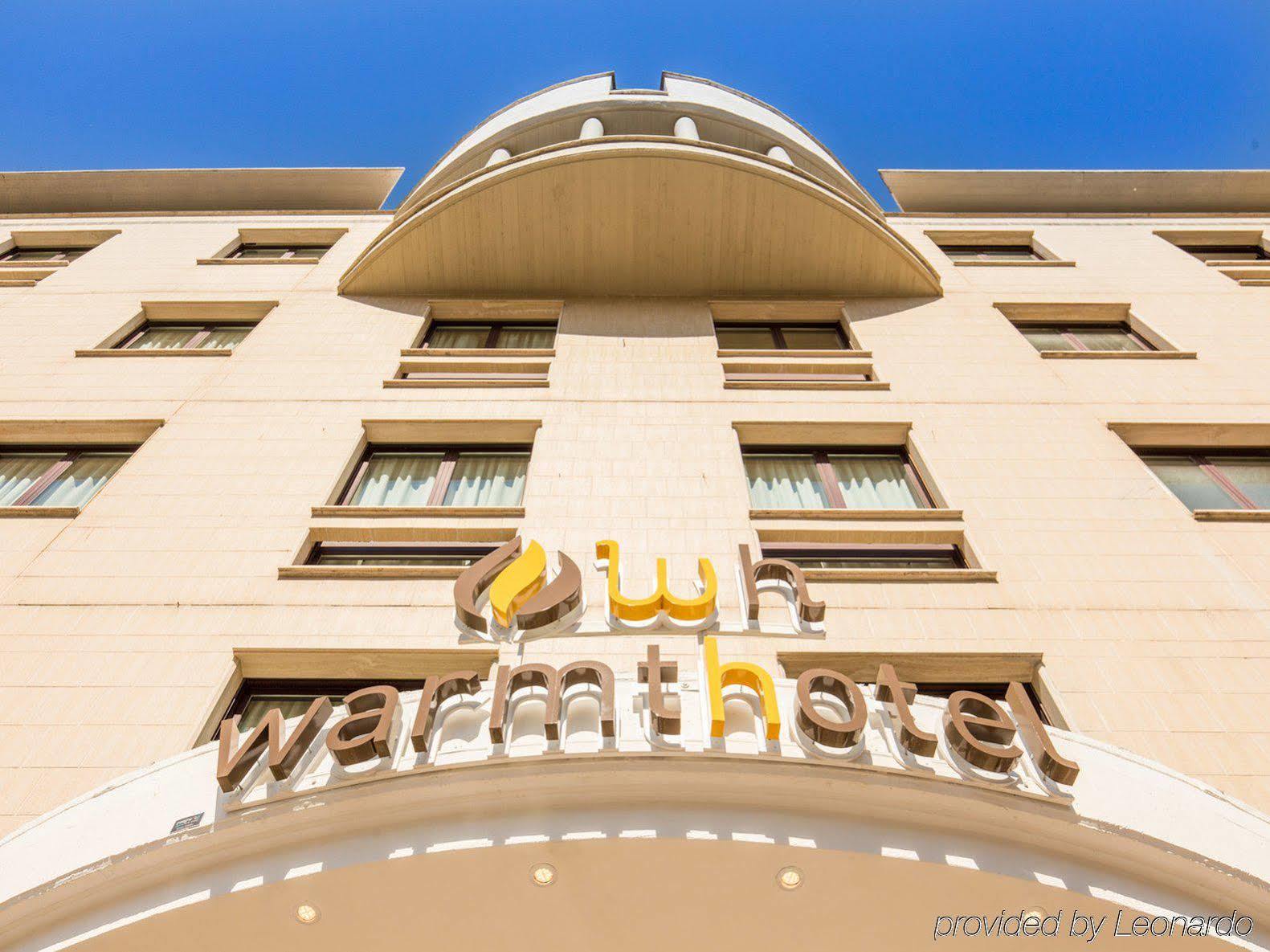 Warmthotel Hotel