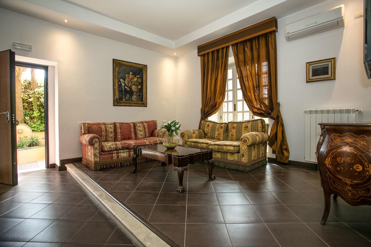 Hotel Quadrifoglio Eur 3*