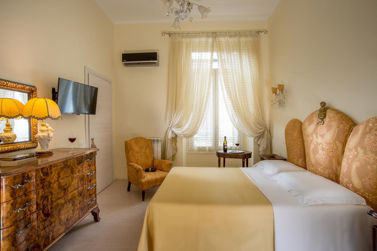 Roma Central Guest House 2*