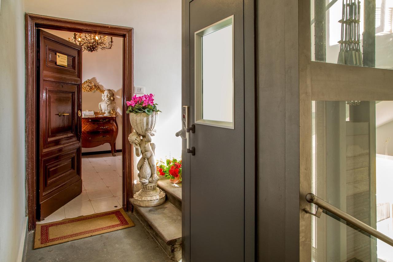 Roma Central Guest House 2*
