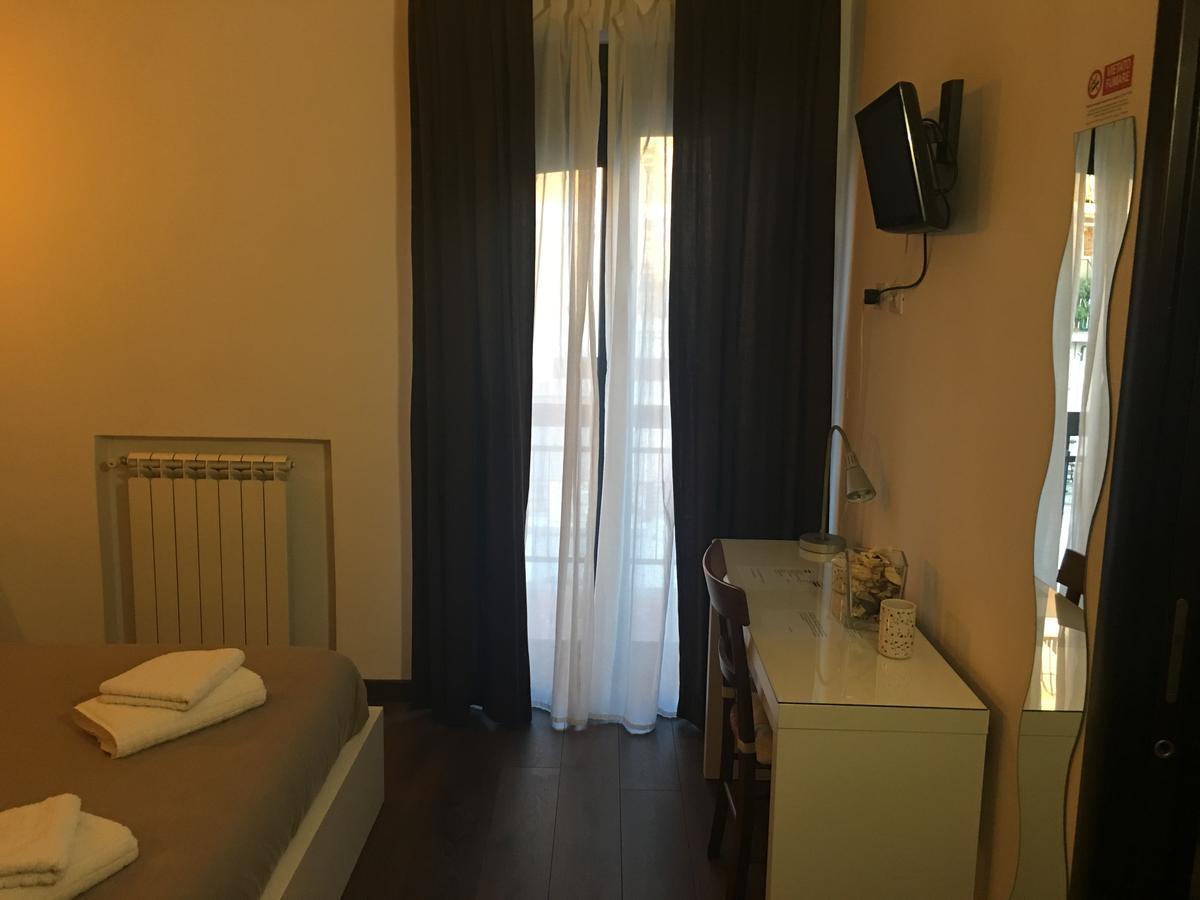 Bed & Breakfast Almi Rome