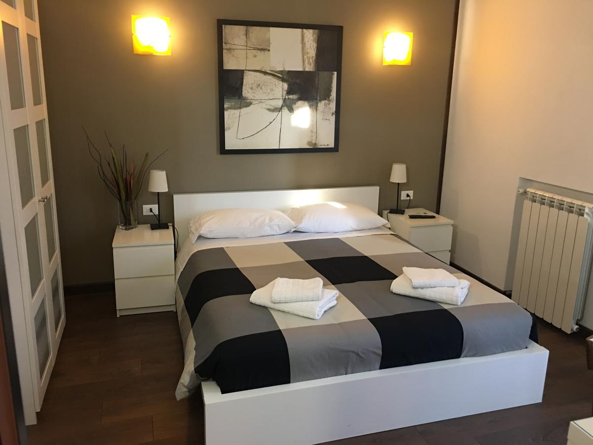 Almi Bed & Breakfast 3*