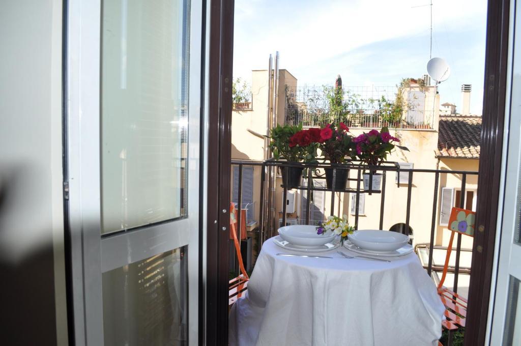 Guest house White House 2*