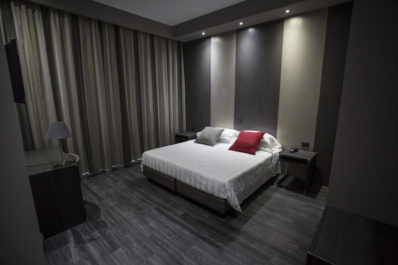 Hotel V99