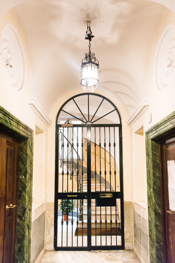 Domus Popolo Bed & Breakfast